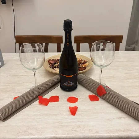 Lune De Nuit * Naples